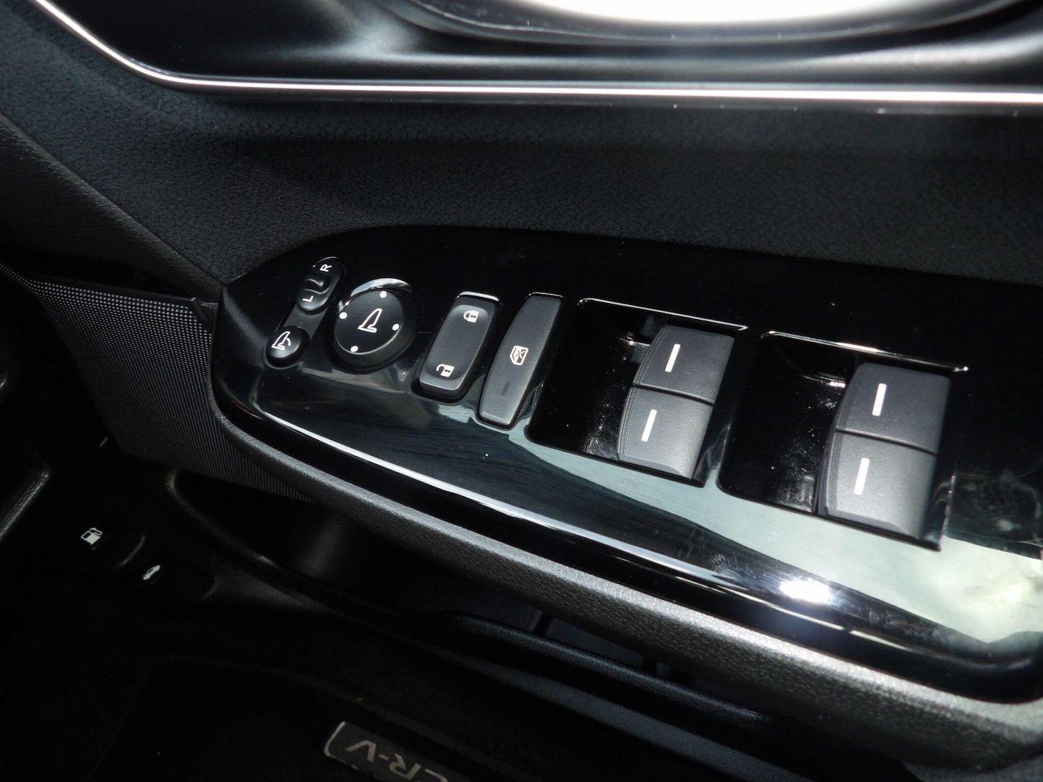 Used Honda CR-V for sale - 76728764: Photo 28