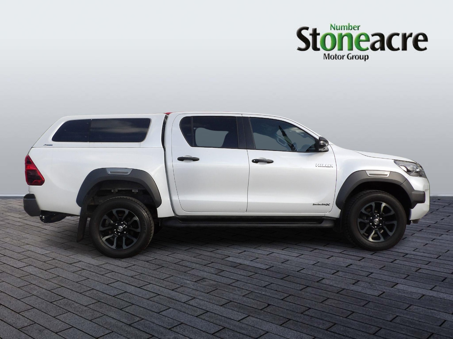 Used Toyota Hilux 2023 for sale - 76457652: Photo 2