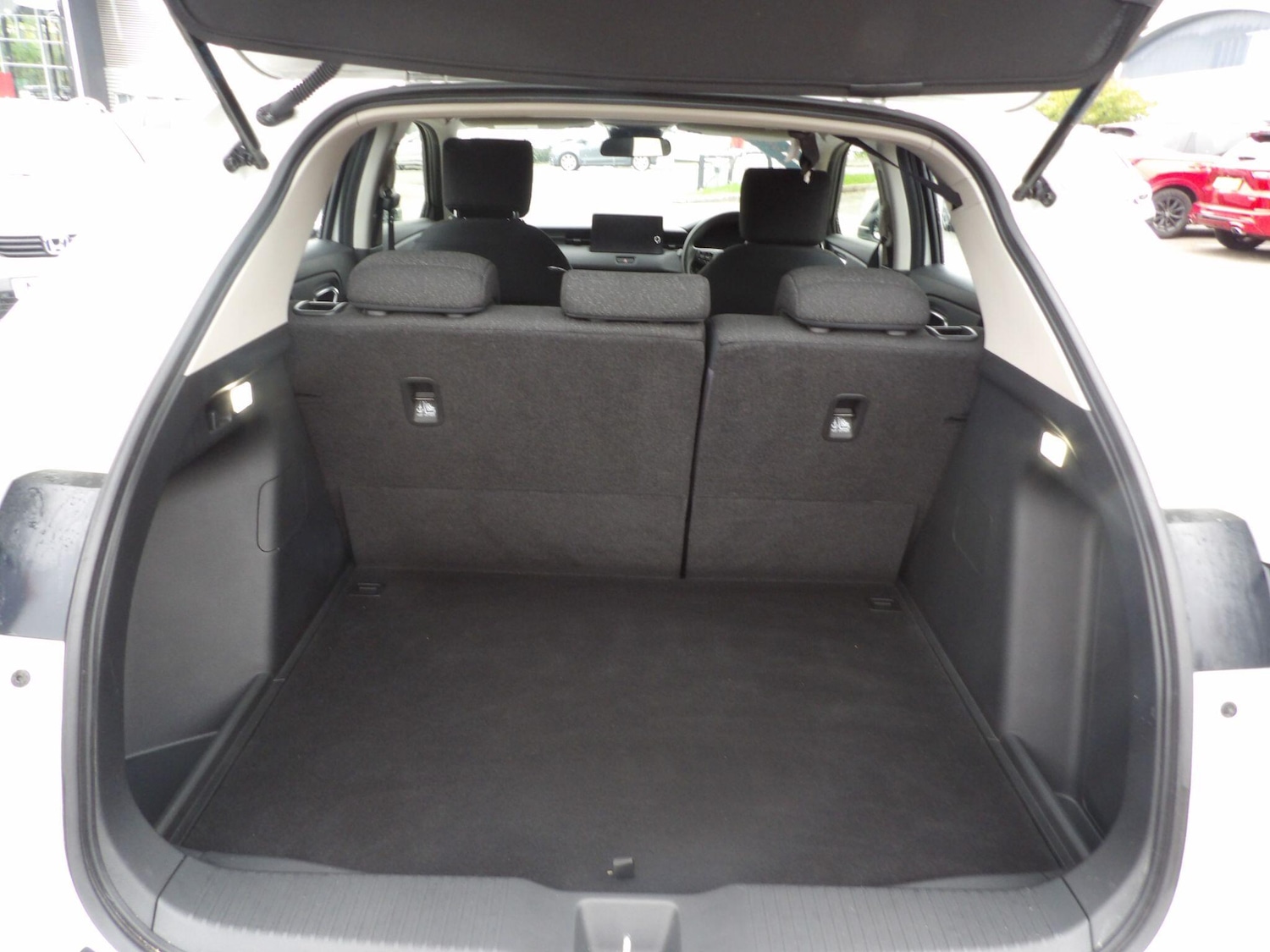 Used Honda HR-V 2022 for sale - 76522368: Photo 9