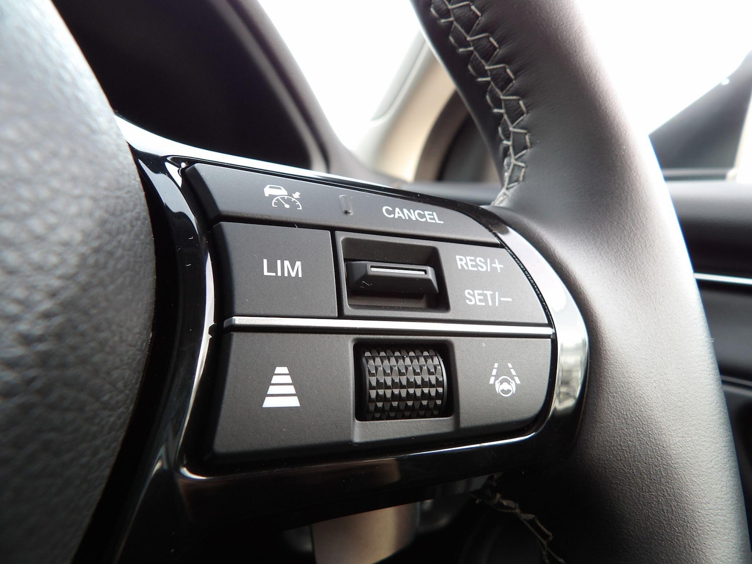 Used Honda ZR-V 2025 for sale - 77586392: Photo 13