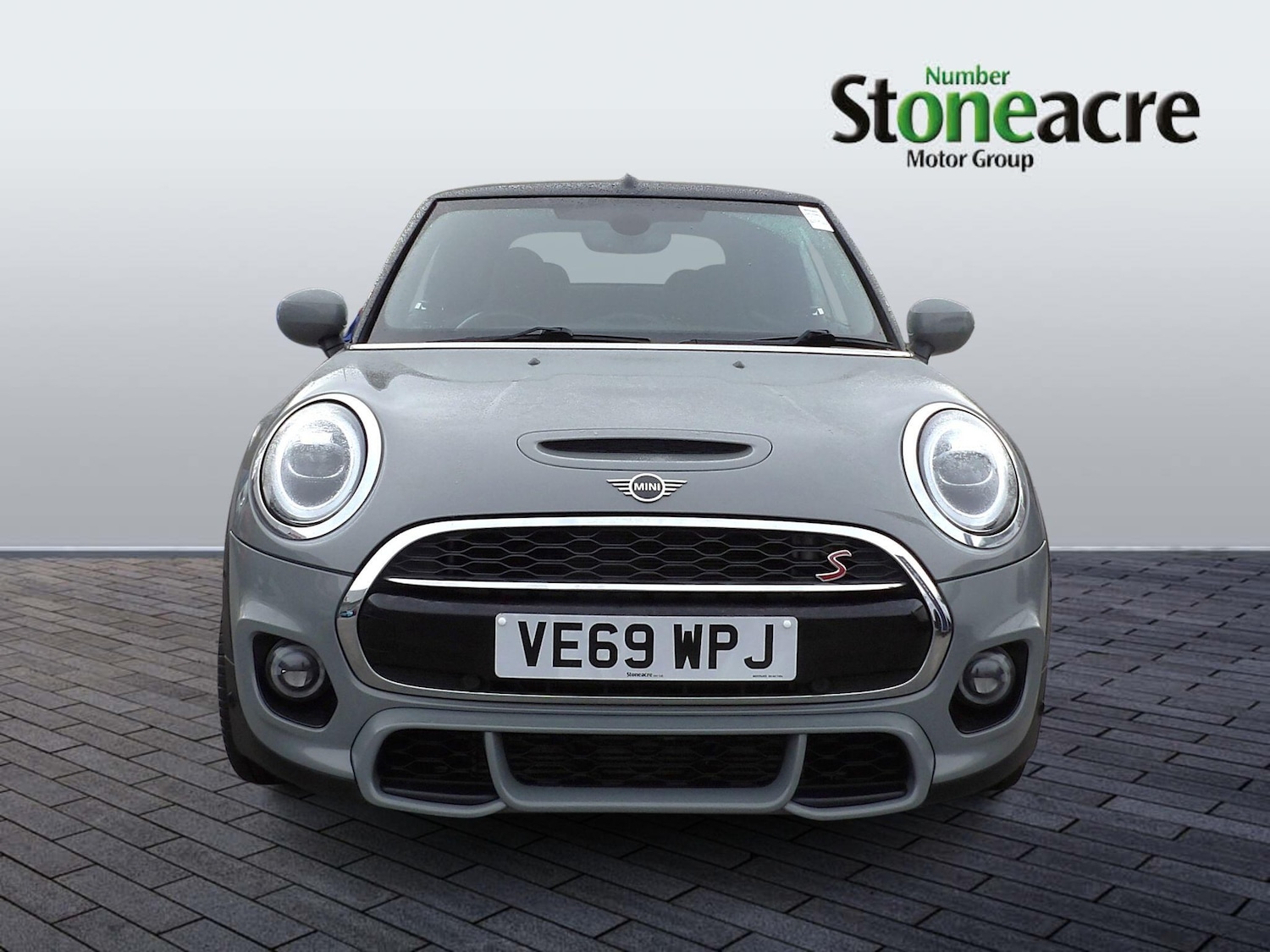 Used MINI Convertible 2019 for sale - 77143657: Photo 2