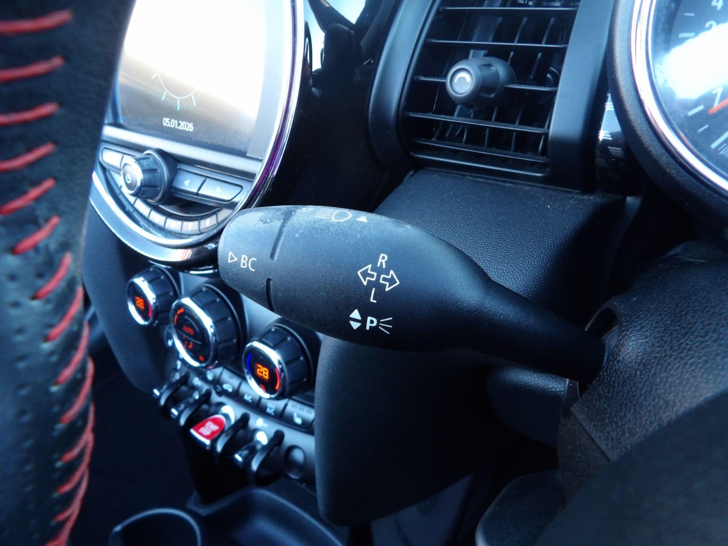 Used MINI Convertible 2019 for sale - 77143657: Photo 23