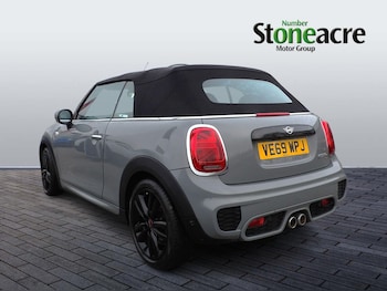 Used MINI Convertible 2019 for sale - 77143657: Photo