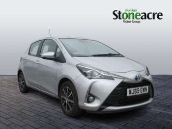 2019 (69) - 1.5 VVT-h Icon Tech Hatchback 5dr Petrol Hybrid E-CVT Euro 6 (s/s) (100 ps)