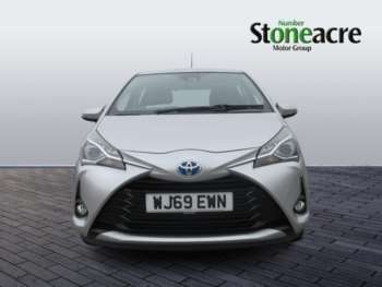 Used Toyota Yaris 2019 for sale - 74837696: Photo