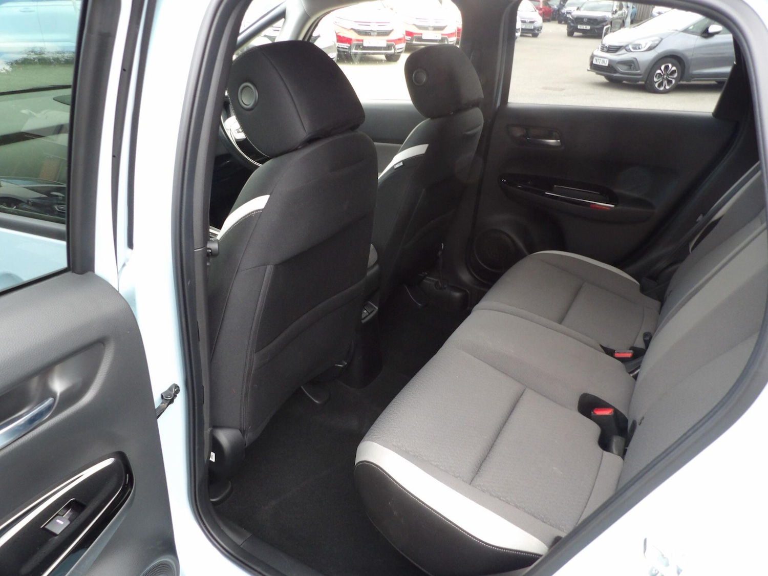 Used Honda Jazz 2020 for sale - 76199956: Photo 11