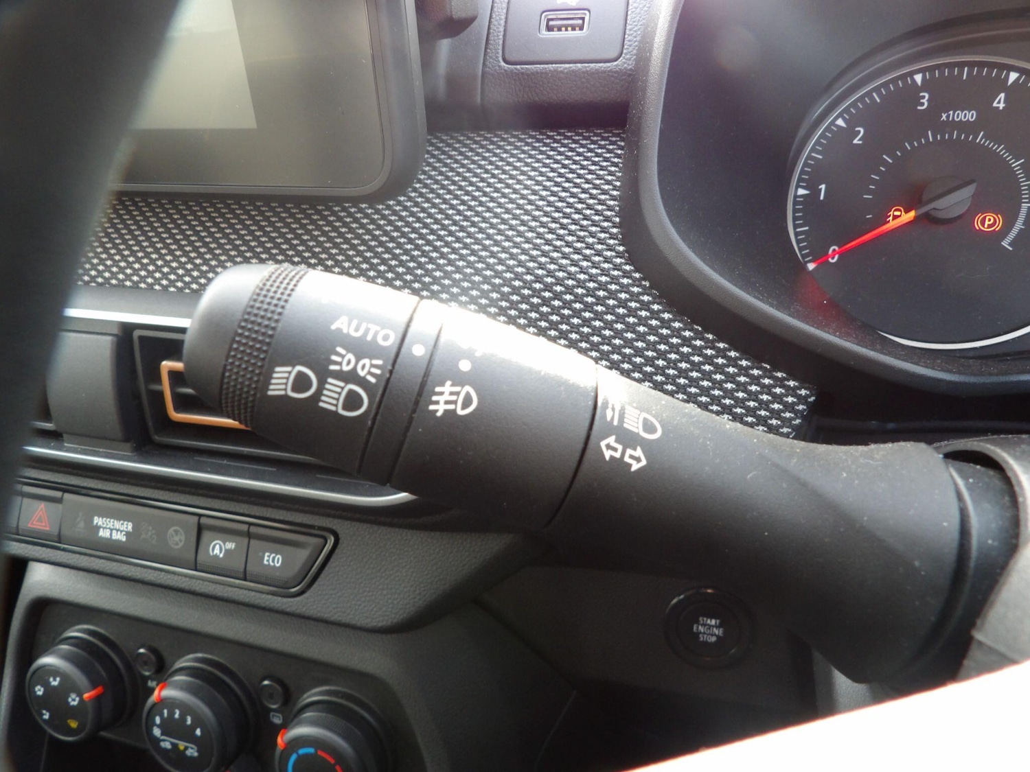 Used Dacia Sandero for sale - 77970721: Photo 14