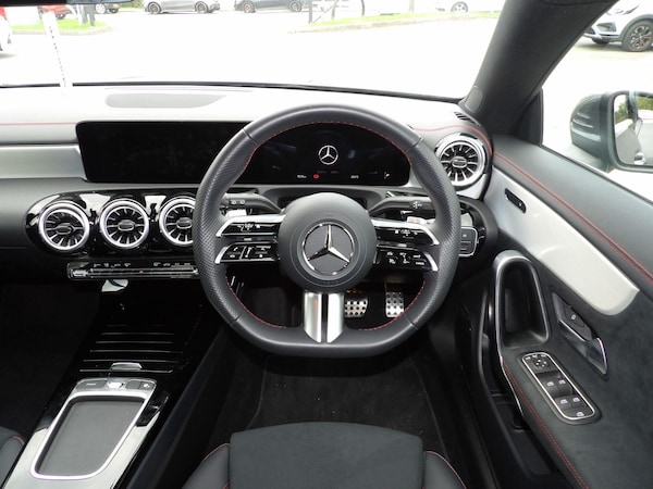 Used Mercedes-Benz CLA 2024 for sale - 76199679: Photo 32
