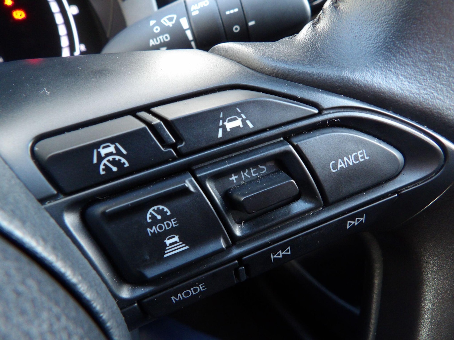 Used Mazda Mazda2 HYBRID 2024 for sale - 76918619: Photo 19