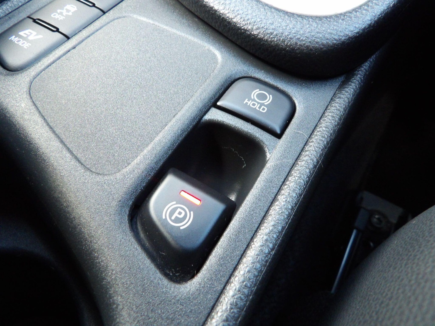 Used Mazda Mazda2 HYBRID 2024 for sale - 76918619: Photo 21