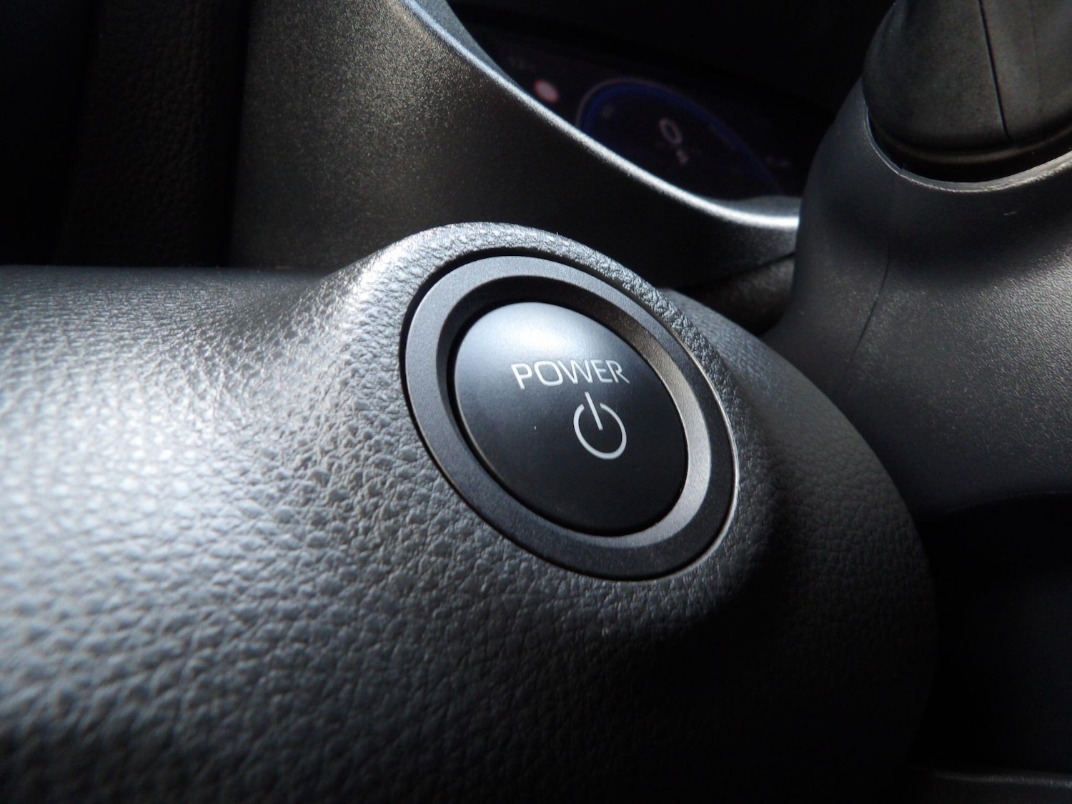 Used Mazda Mazda2 HYBRID 2024 for sale - 76918619: Photo 24