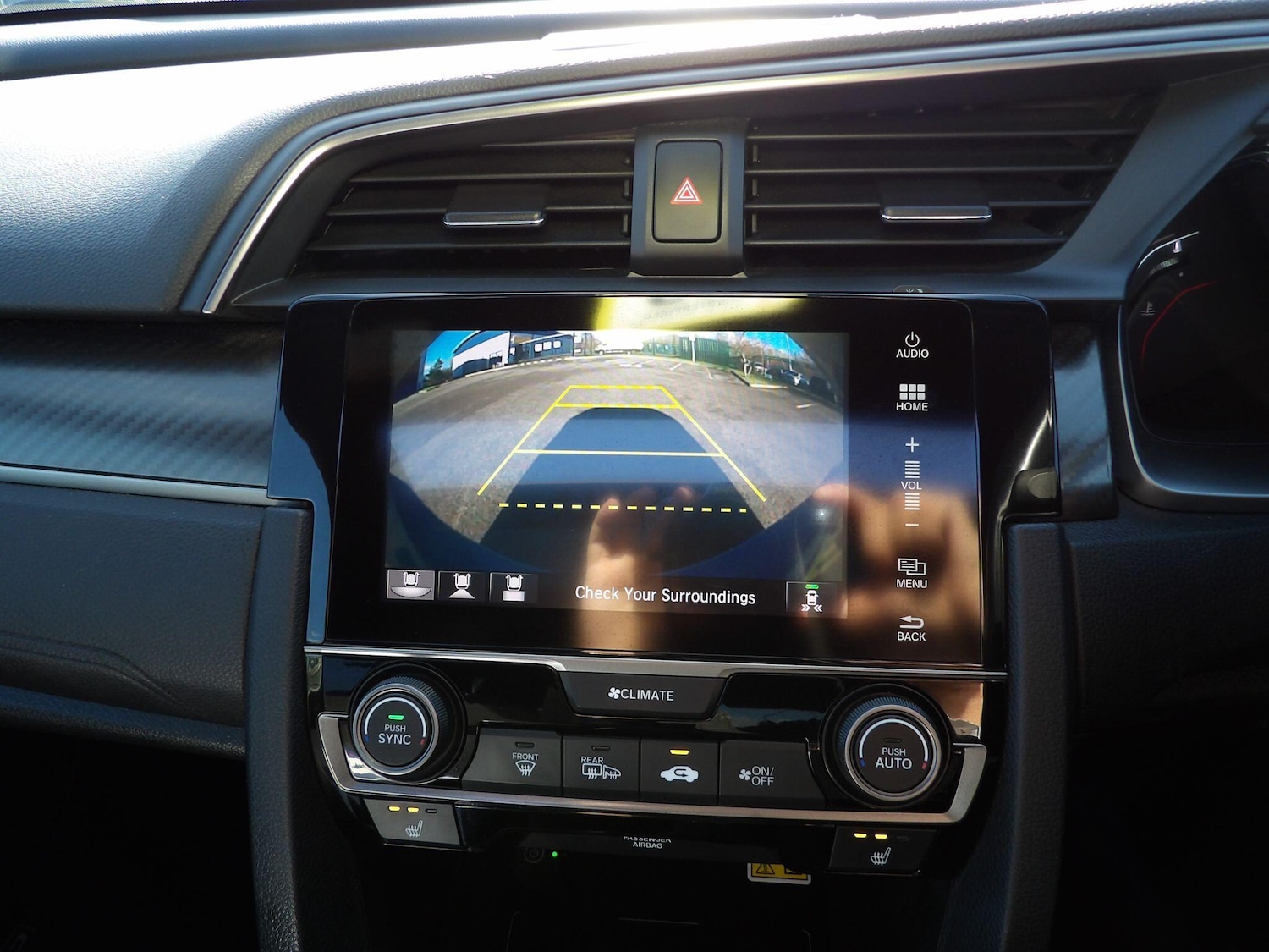 Used Honda Civic 2018 for sale - 77658873: Photo 30