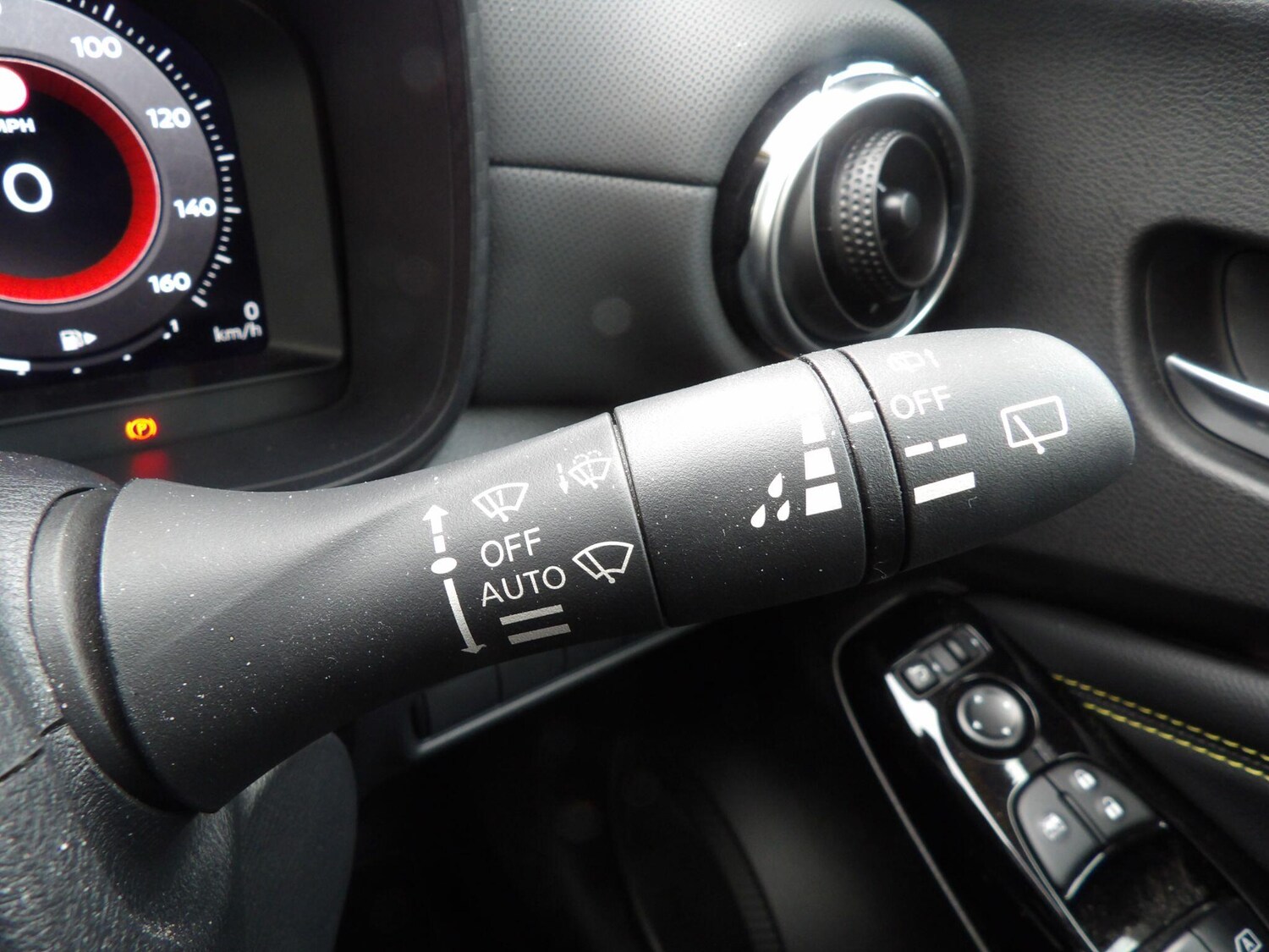 Used Nissan Juke 2024 for sale - 76247141: Photo 23