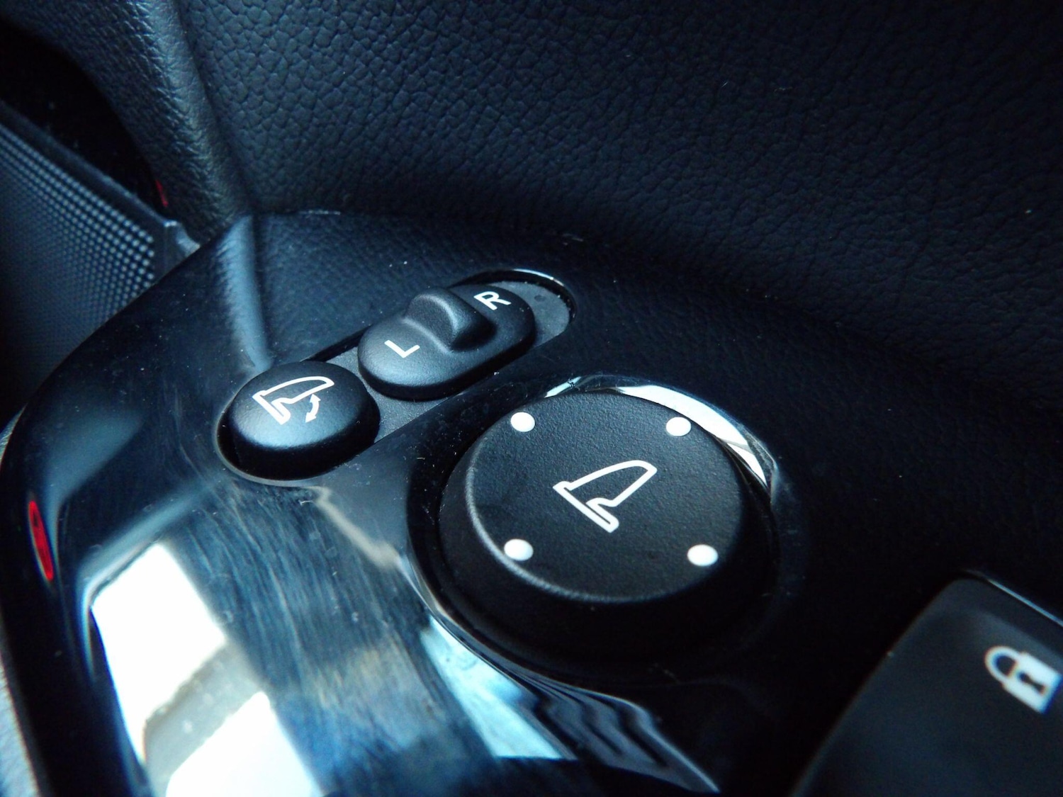 Used Honda CR-V 2023 for sale - 77343957: Photo 12