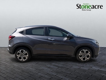 Used Honda HR-V 2018 for sale - 79388580: Photo