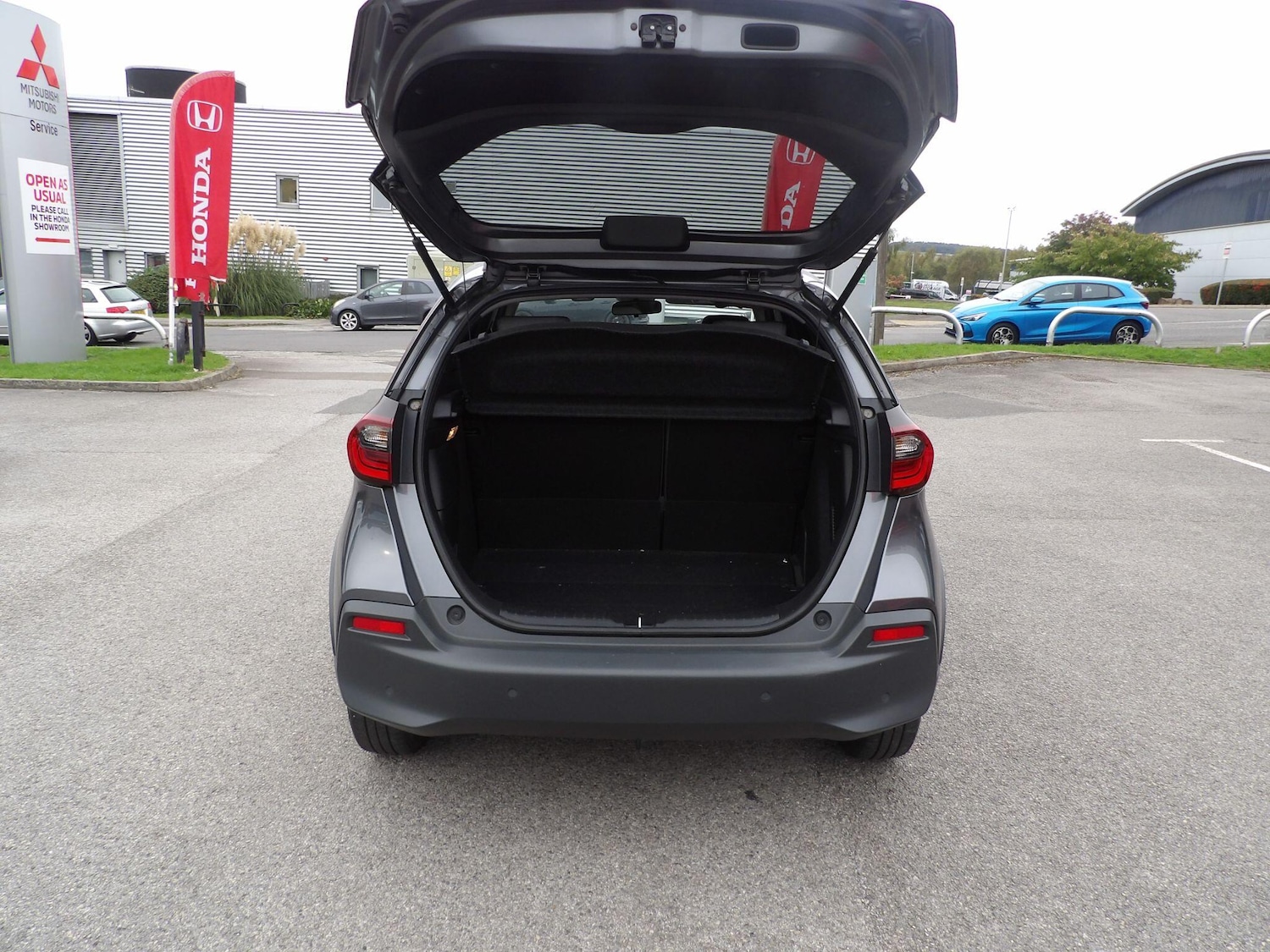 Used Honda Jazz 2022 for sale - 76388109: Photo 10