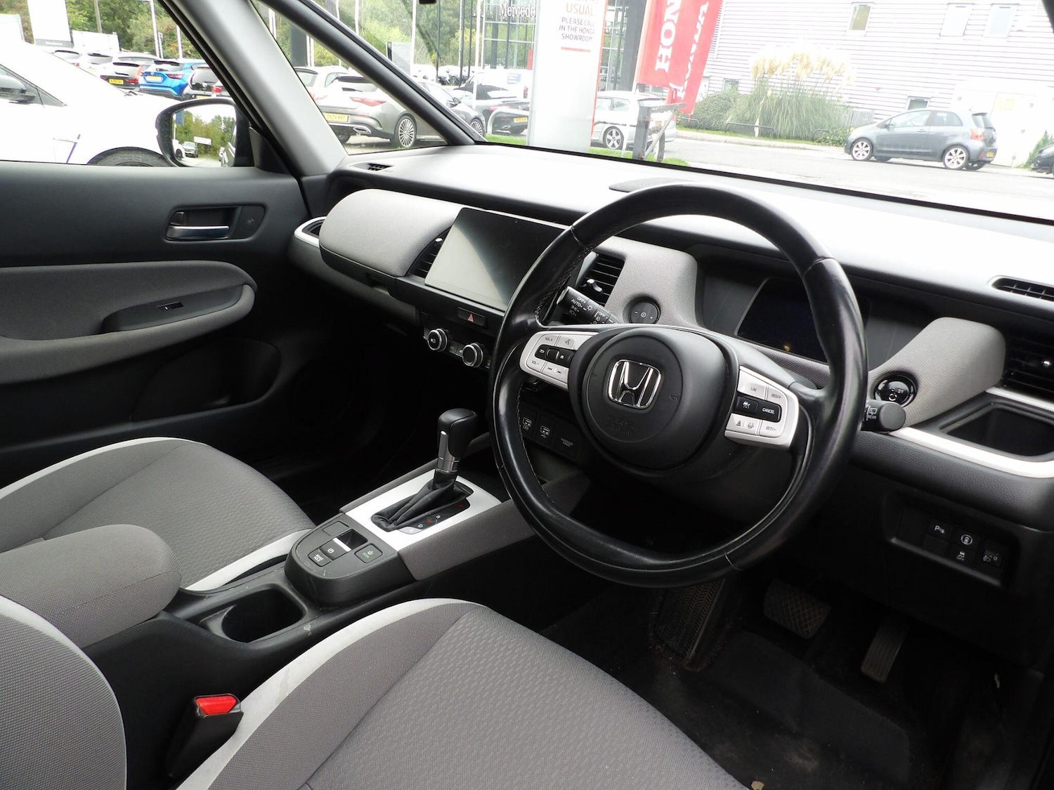 Used Honda Jazz 2022 for sale - 76388109: Photo 11