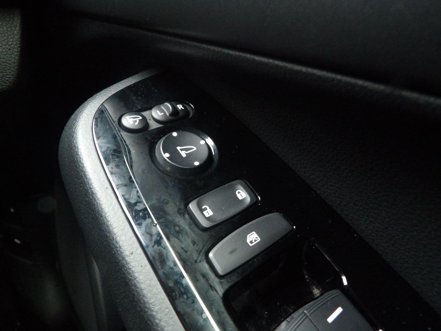 Used Honda HR-V for sale - 78100536: Photo 15