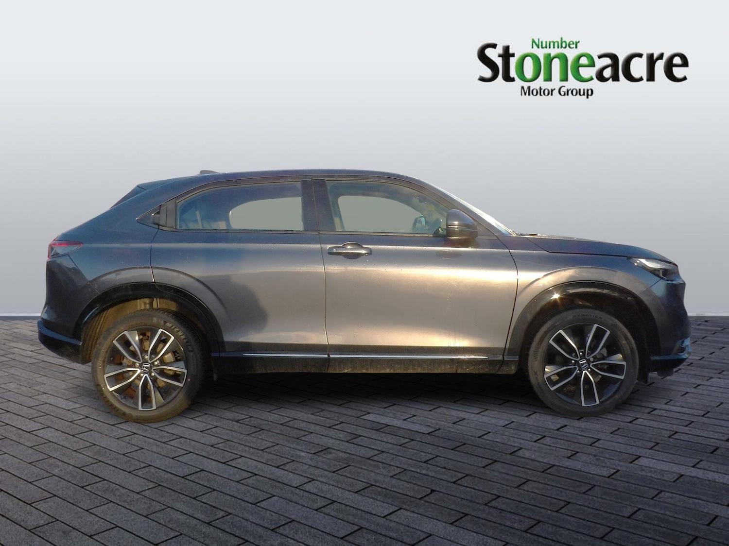 Used Honda HR-V for sale - 78100536: Photo 2