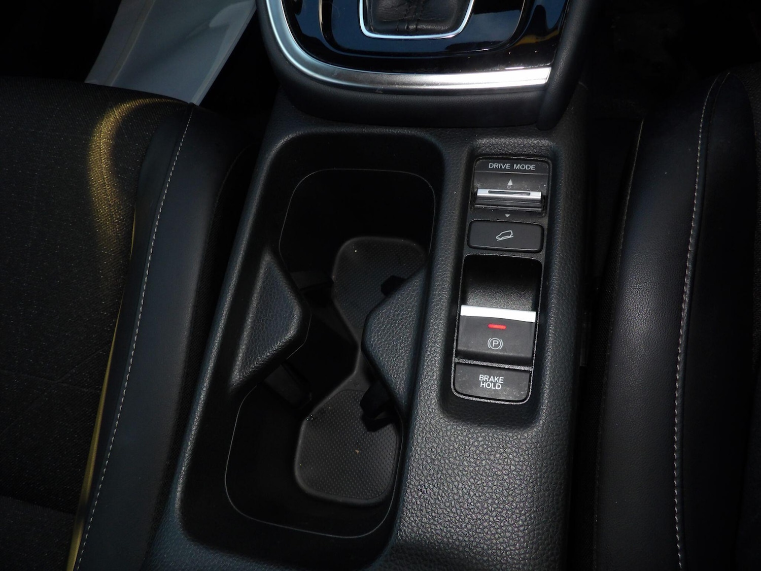 Used Honda HR-V for sale - 78100536: Photo 47