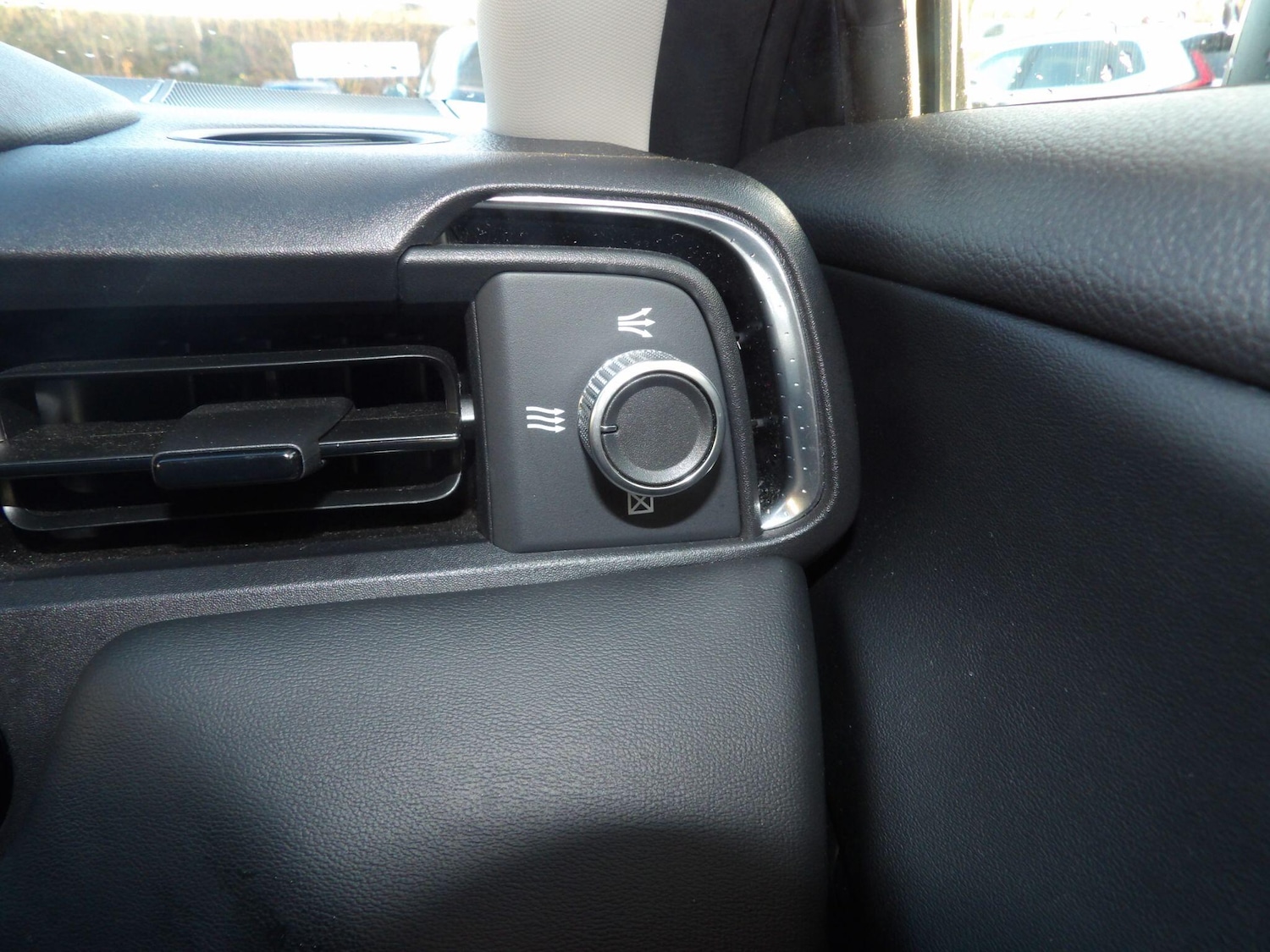 Used Honda HR-V for sale - 78100536: Photo 48