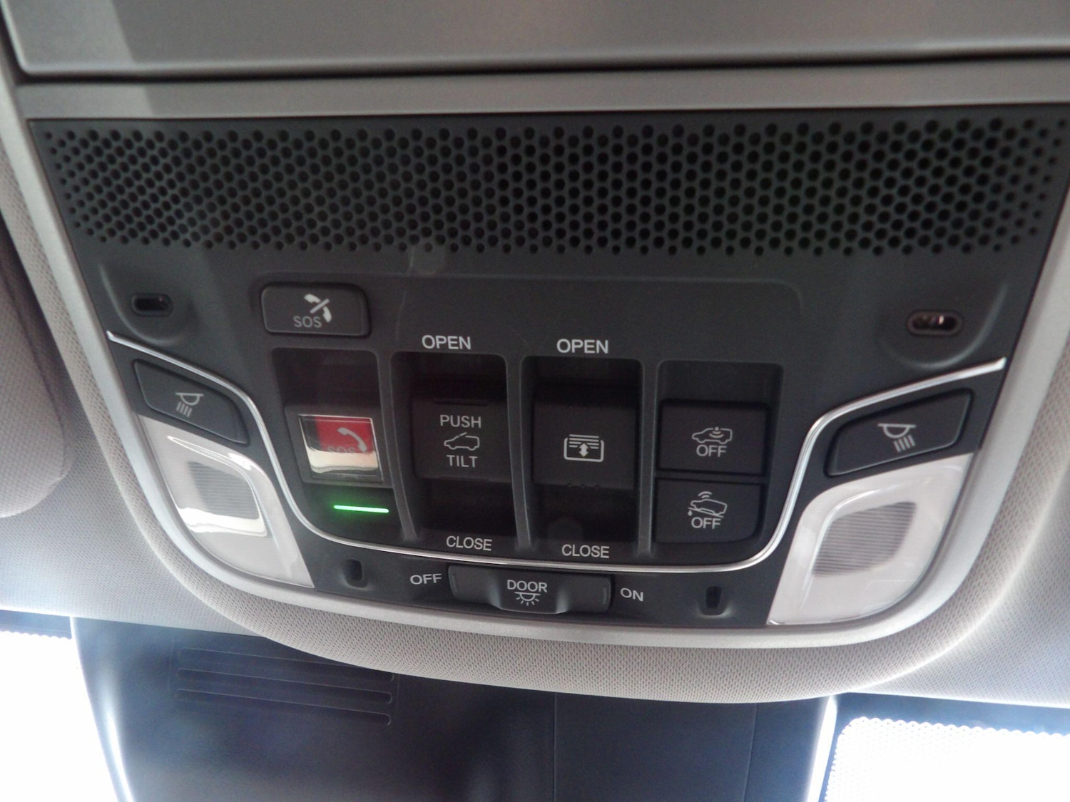 Used Honda CR-V 2023 for sale - 76965305: Photo 36