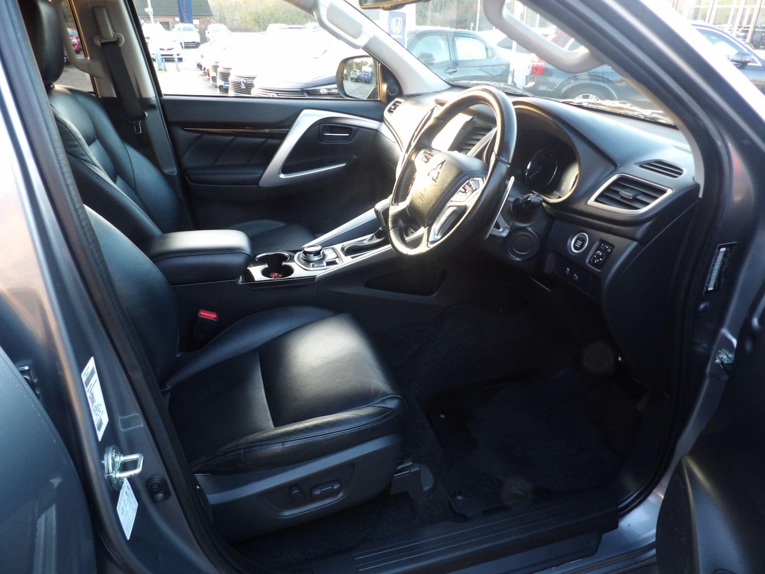 Used Mitsubishi Shogun Sport 2019 for sale - 76964536: Photo 13