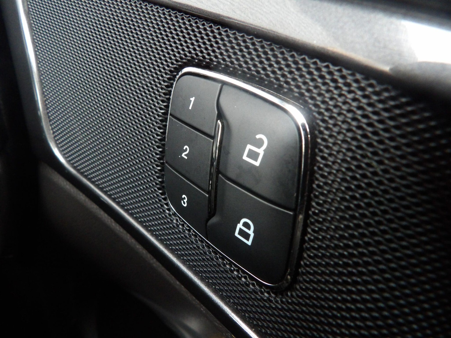 Used Ford Mondeo 2019 for sale - 77029609: Photo 17