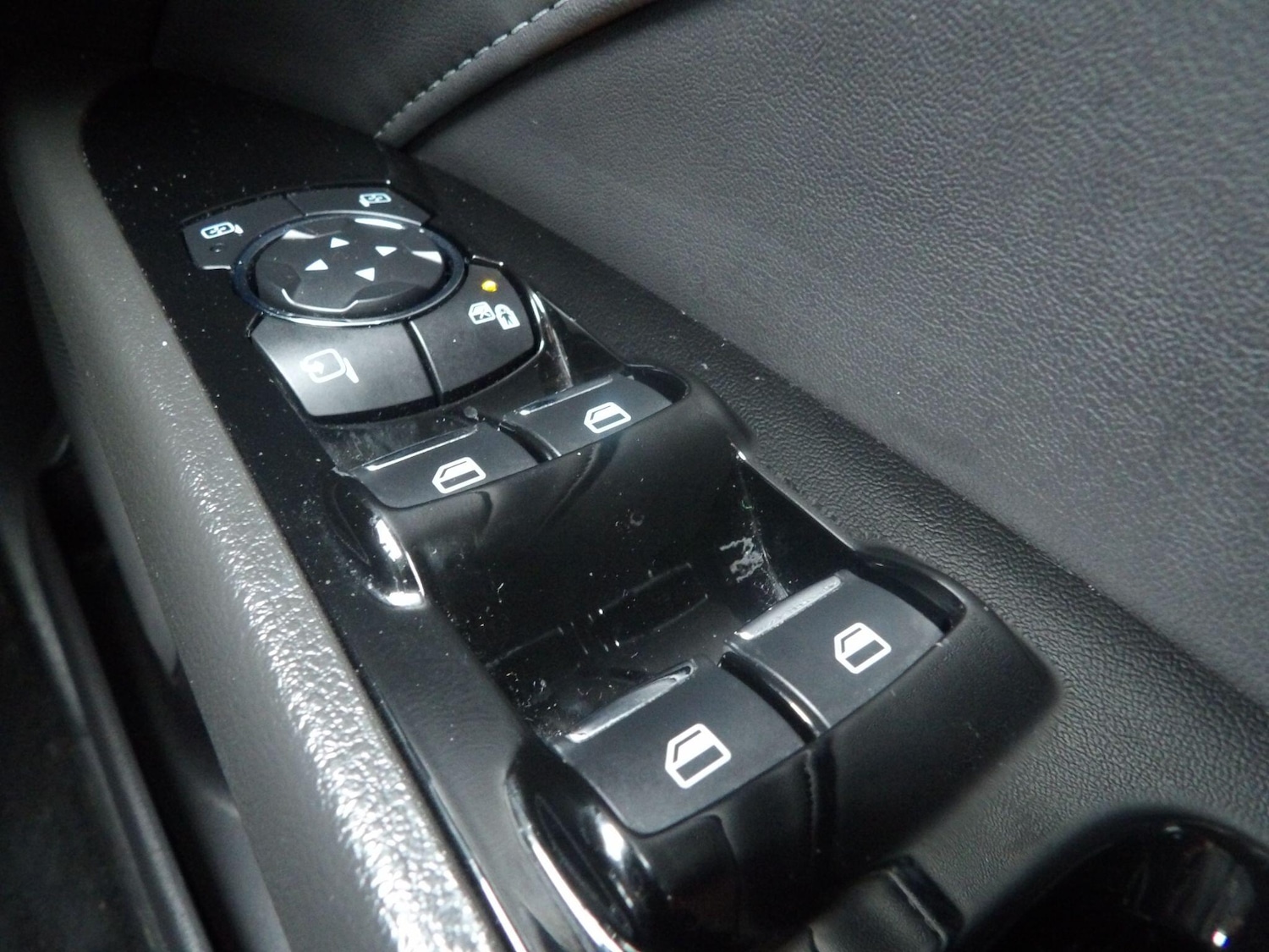 Used Ford Mondeo 2019 for sale - 77029609: Photo 32