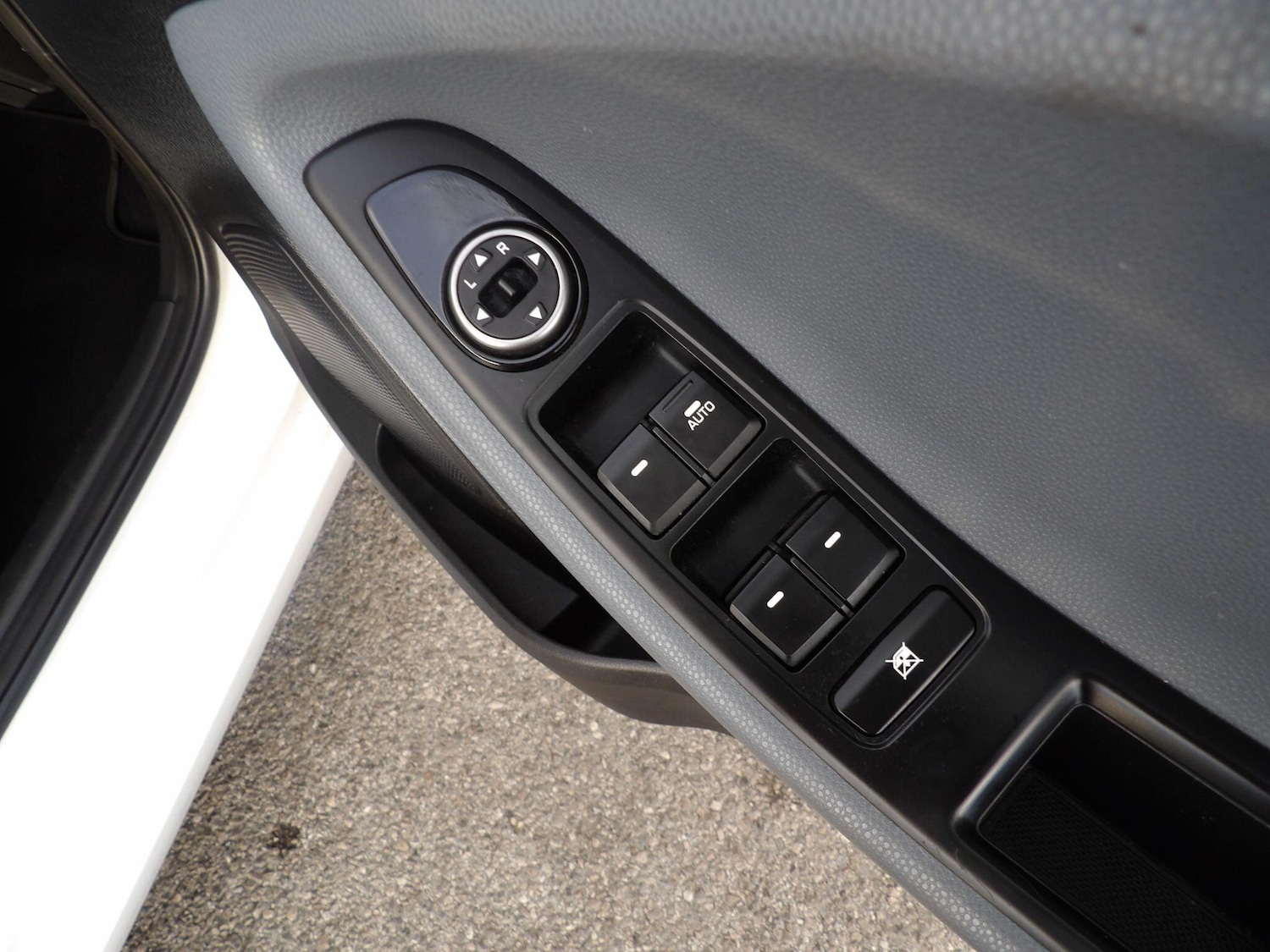 Used Hyundai i20 2018 for sale - 76458121: Photo 18