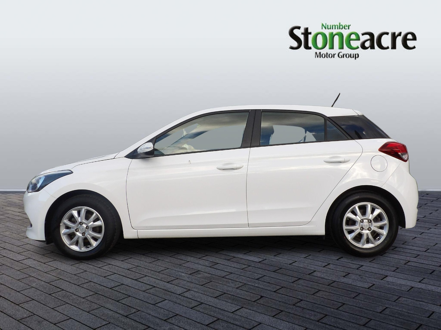 Used Hyundai i20 2018 for sale - 76458121: Photo 6