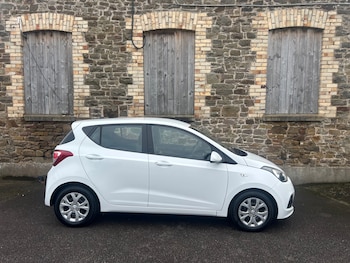 Used Hyundai i10 2015 for sale - 75996458: Photo