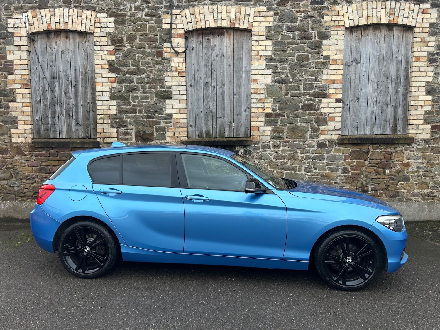 Used BMW 1 Series 2017 for sale - 76640599: Photo 2