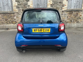 Used smart fortwo 2018 for sale - 75650734: Photo