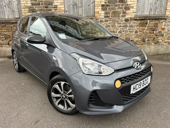 Used Hyundai i10 2019 for sale - 78410156: Photo