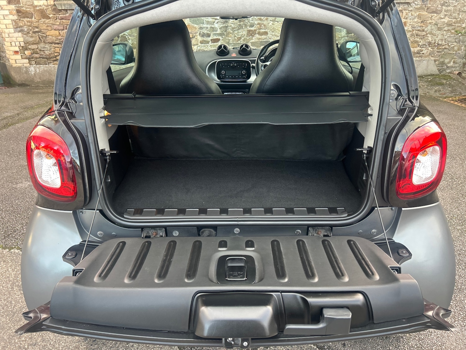 Used smart fortwo 2015 for sale - 76684441: Photo 8