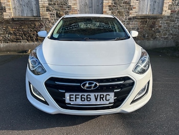 Used Hyundai i30 2016 for sale - 77746182: Photo
