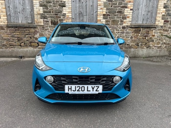 Used Hyundai i10 2020 for sale - 79353815: Photo