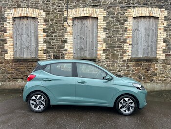 Used Hyundai i10 2024 for sale - 77261210: Photo