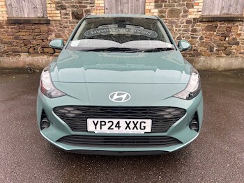 Used Hyundai i10 2024 for sale - 77261210: Photo