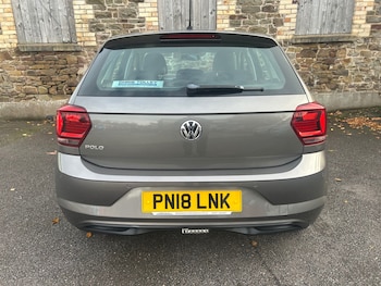 Used Volkswagen Polo 2018 for sale - 76480045: Photo