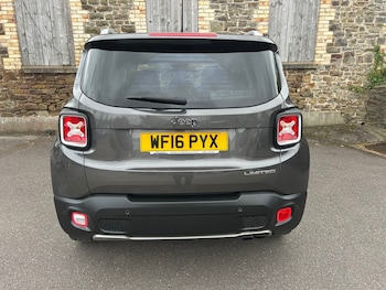 Used Jeep Renegade 2016 for sale - 78237937: Photo