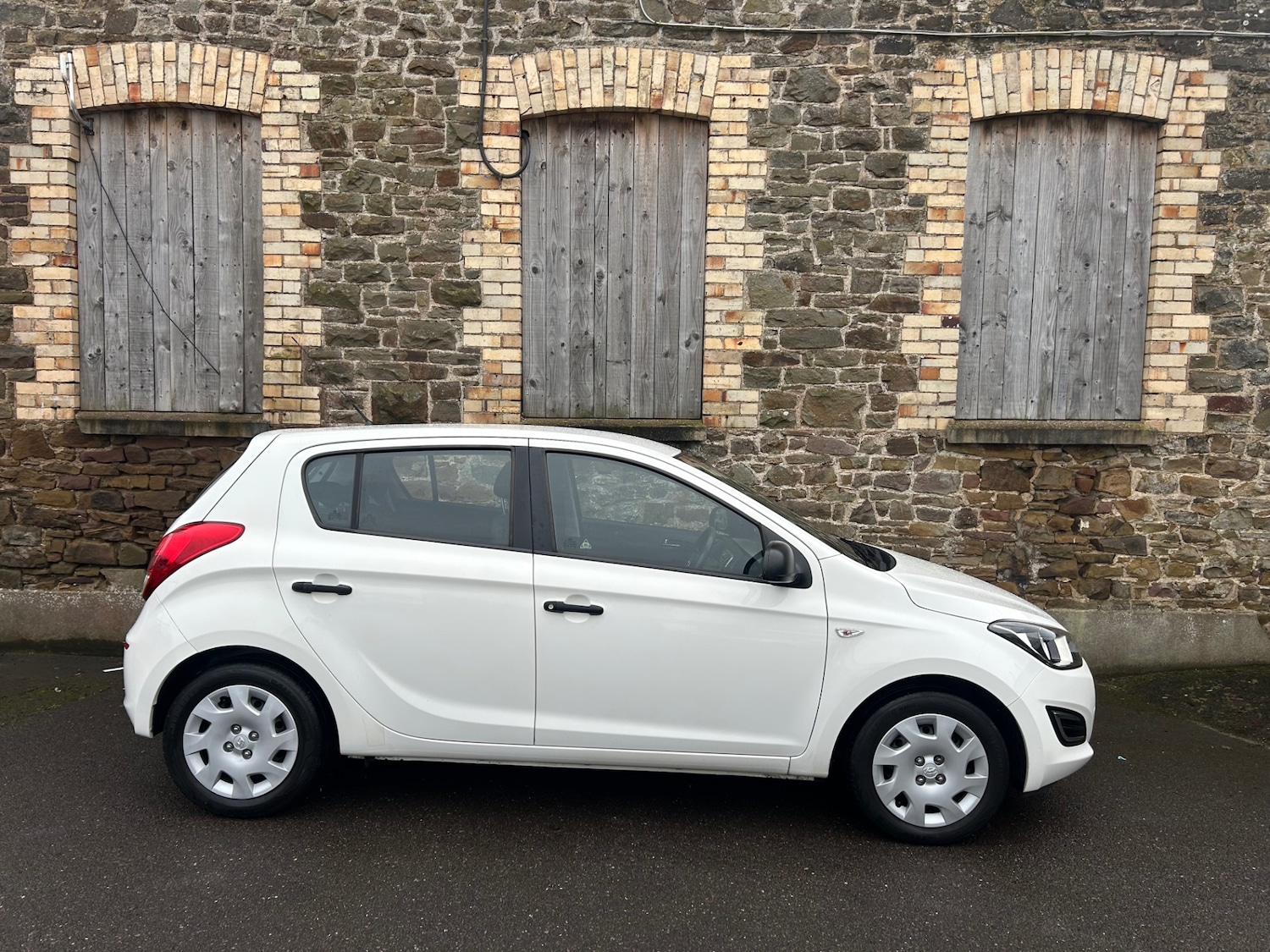 Used Hyundai i20 2014 for sale - 77532341: Photo 2