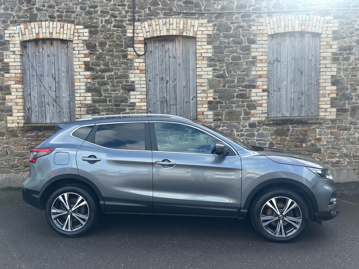 Used Nissan Qashqai 2017 for sale - 76170936: Photo 2