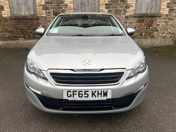 Used Peugeot 308 2015 for sale - 77640957: Photo