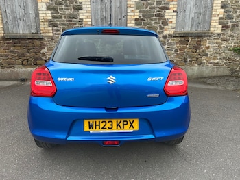 Used Suzuki Swift 2023 for sale - 78640332: Photo