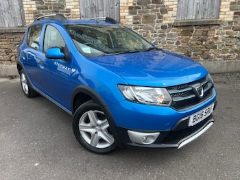 Used Dacia Sandero Stepway 2016 for sale - 79527499: Photo