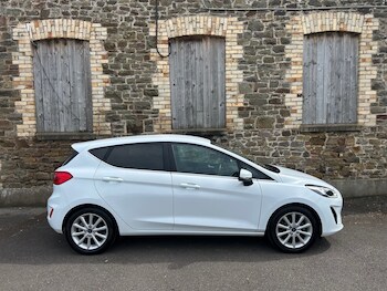 Used Ford Fiesta 2017 for sale - 78344042: Photo