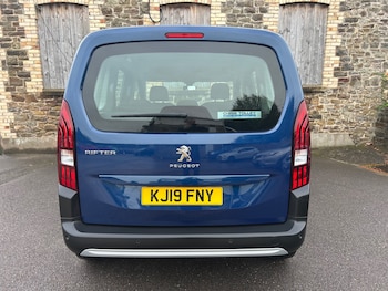 Used Peugeot Rifter 2019 for sale - 75981837: Photo