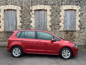 Used Volkswagen Golf SV 2016 for sale - 75761159: Photo